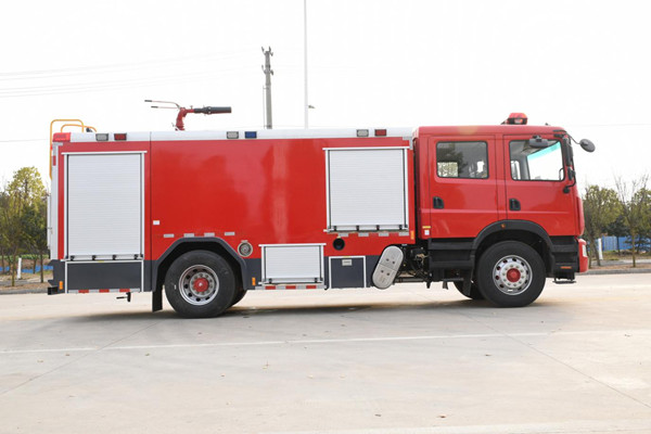 �|�L8��ˮ������܇